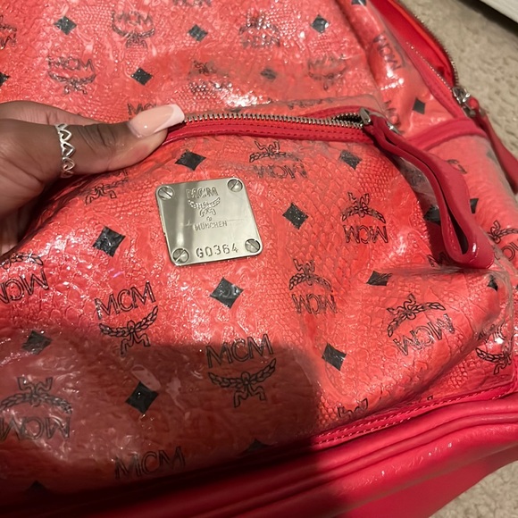 Red MCM backpack - Picture 4 of 4